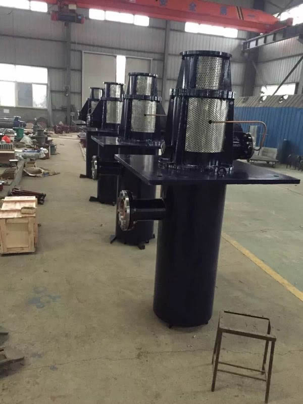 某電廠客戶4臺立式多級筒袋式凝結水泵加工完畢